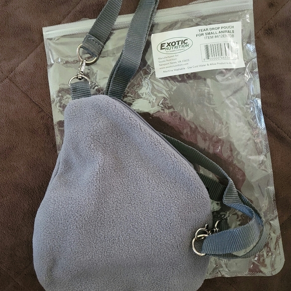 BRAND NEW Exotic Nutrition Small Animal Grey Tear Drop Carry Pouch with strap - Picture 9 of 9
